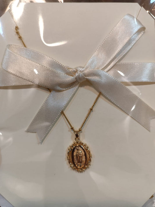Collar Virgen de Guadalupe - chapa de oro 14k