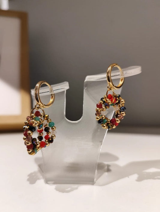 Aretes Ara Colores - hecho a mano/baño de oro de 14k