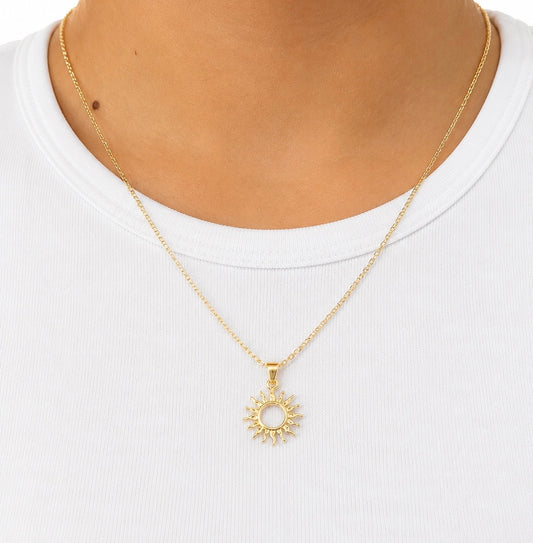 Collar Sol - oro laminado 14k