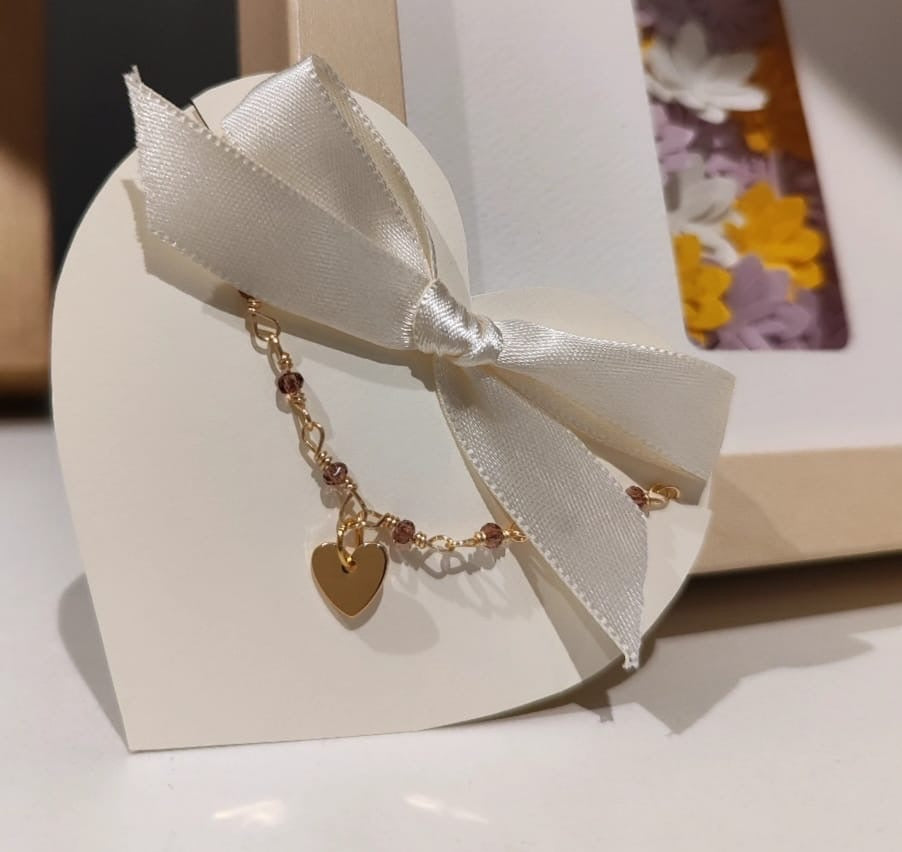 Pulsera Morada Corazón - hecho a mano/baño de oro de 14k