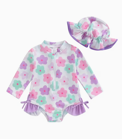 Traje de Baño Flores con Gorro