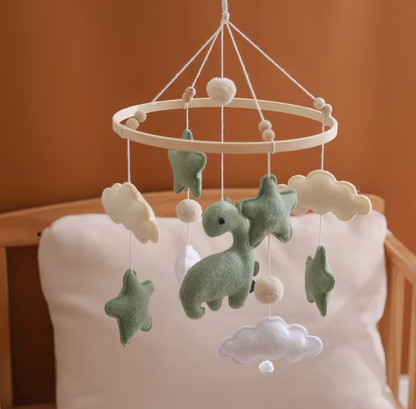 Movil para Cuna Dino y Nubes