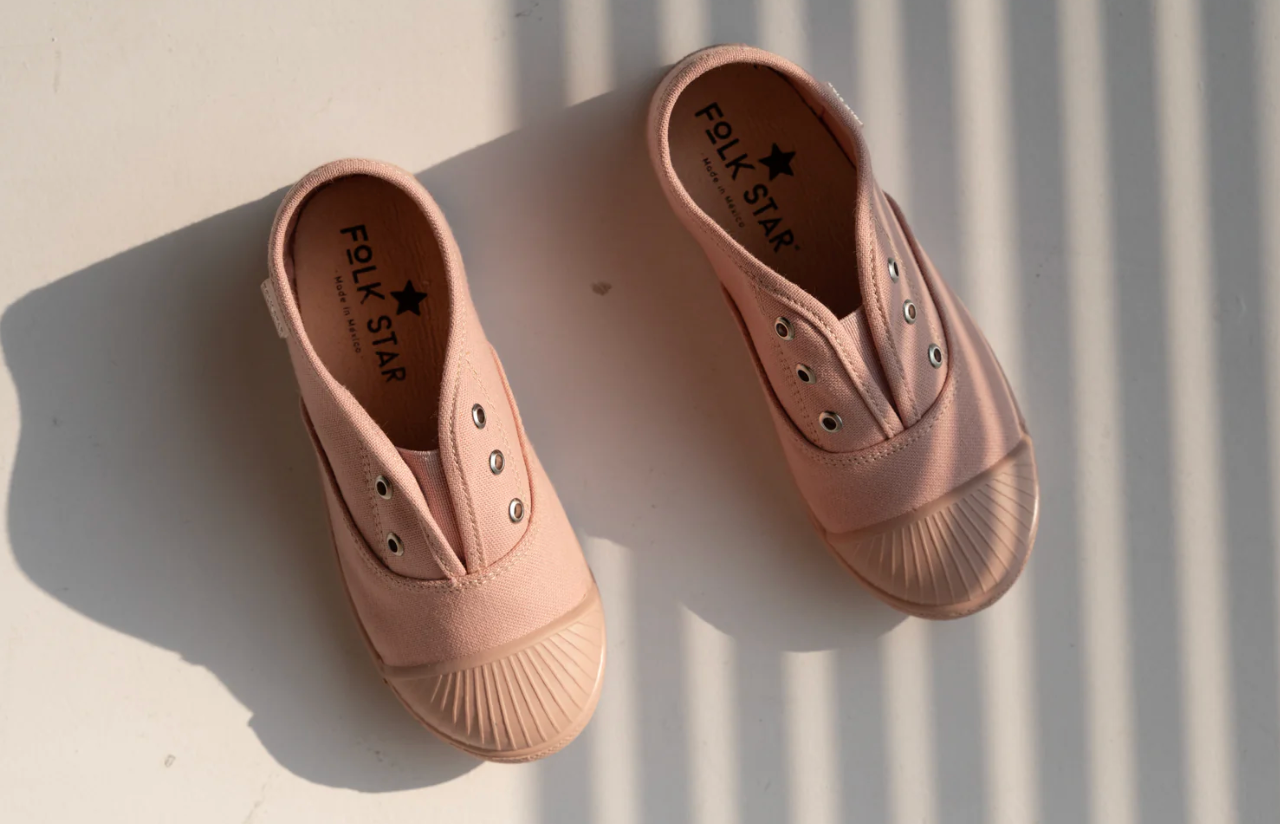 Tenis Orificios Rosa Oxford Makeup