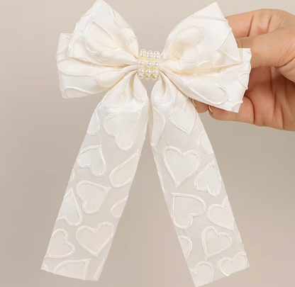 Moño Corazón Beige