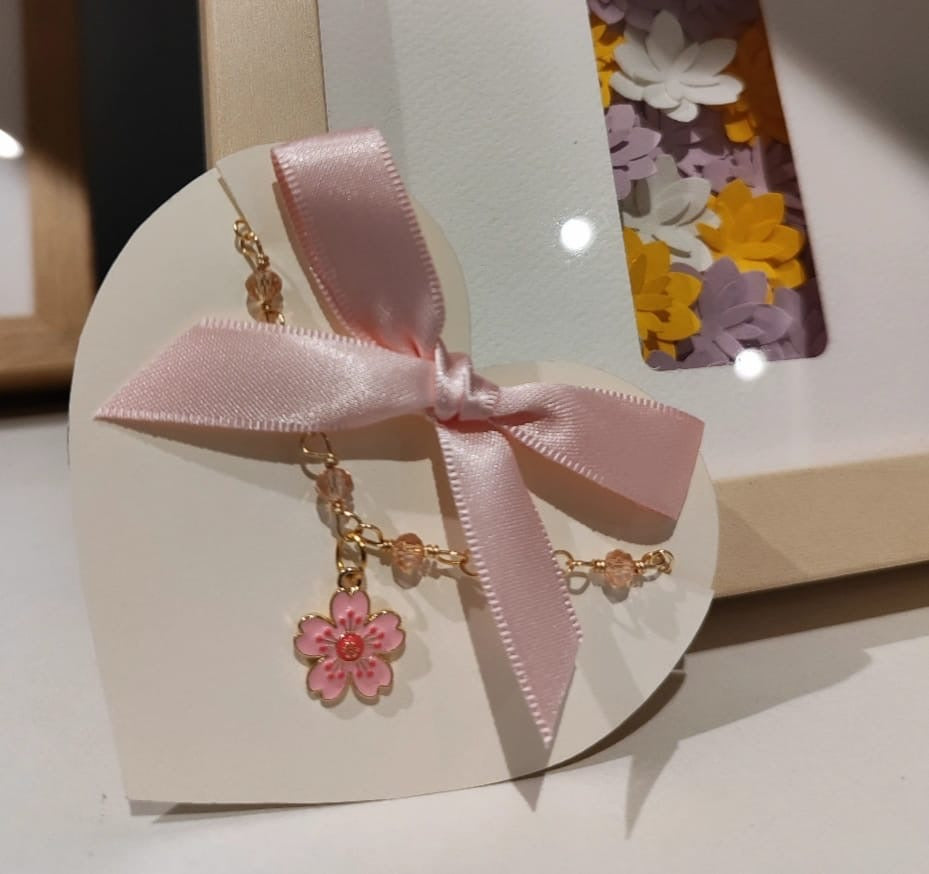 Pulsera Rosa con Flor - hecho a mano/baño de oro de 14k