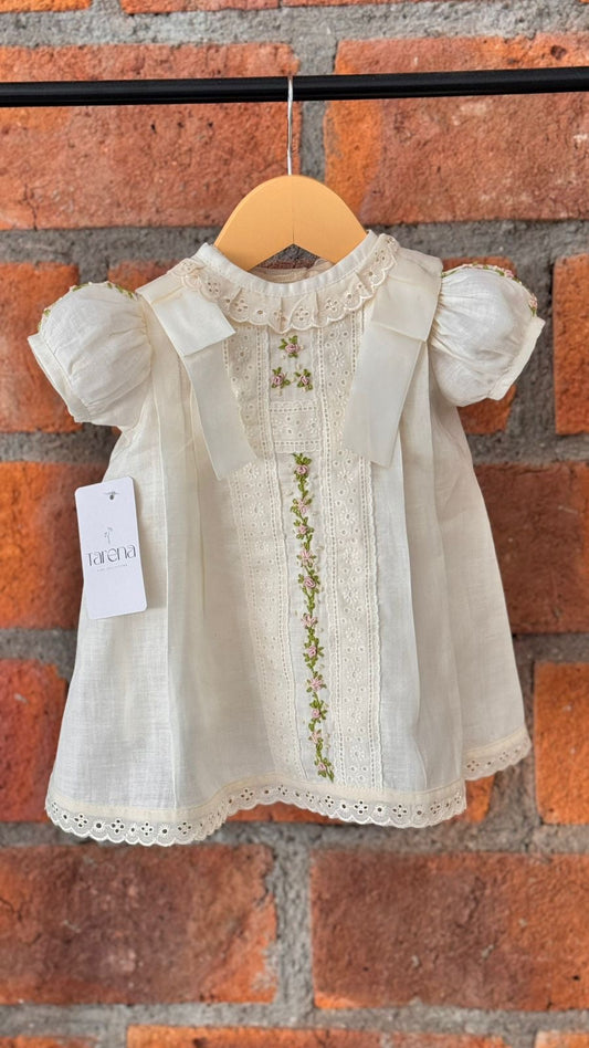 Victoria Ceremonia  TARENA KIDS